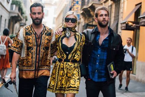 Versace, la sfilata uomo primavera estate 2019 è per l